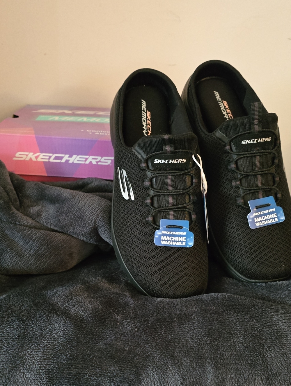 Skechers Memory Foam Swift Step